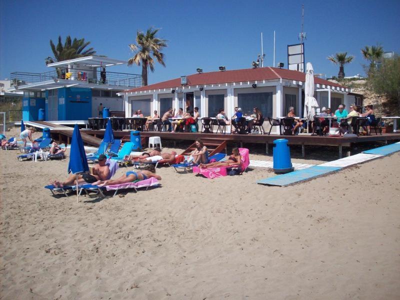 Central Gem - 10 Min Walk To The Sea, Harbor And Mall Lejlighed Paphos Eksteriør billede